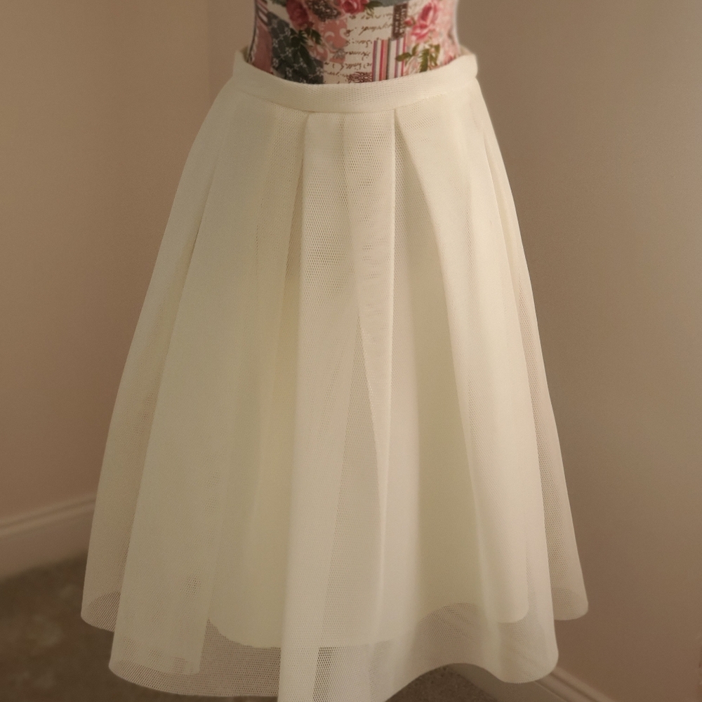 Fun Full Party Skirt Sz 2-4